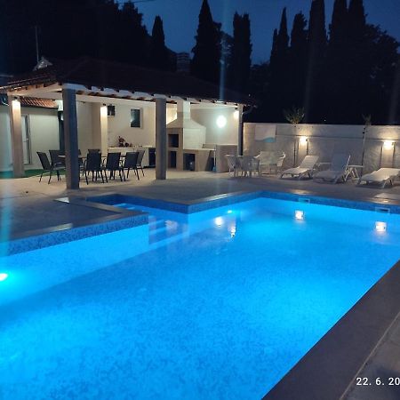 Villa Jelena เทรบินเย ภายนอก รูปภาพ